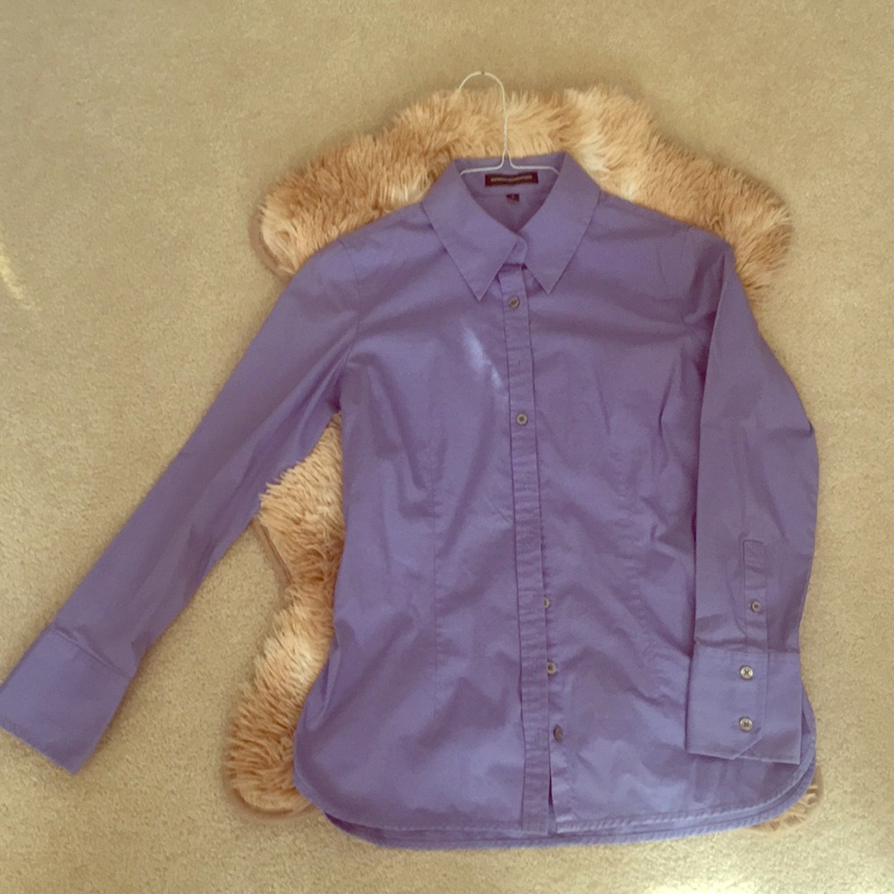 💓3/$30 Blue Fitted Button Down Shirt NWOT